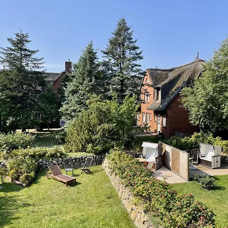 Haus Shelly Дом отдыха *